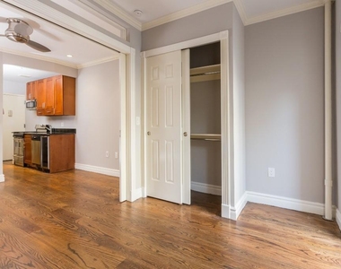 40 Avenue B - Photo Thumbnail 8