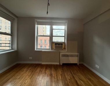 340 East 58th Street - Photo Thumbnail 8