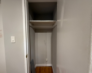 340 East 58th Street - Photo Thumbnail 9