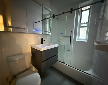 340 East 58th Street - Photo Thumbnail 13