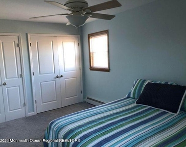 310 Maryland Avenue - Photo Thumbnail 7