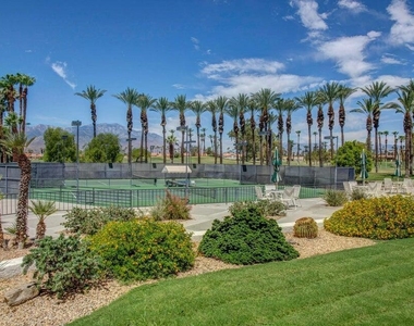 237 Vista Royale Circle W - Photo Thumbnail 50