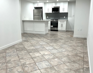 144-60 26th Avenue - Photo Thumbnail 3