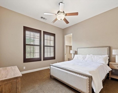 77880 Desert Drive - Photo Thumbnail 28