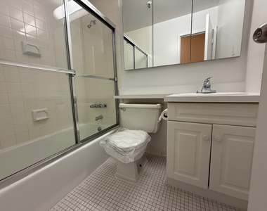 1 Astor Place - Photo Thumbnail 8