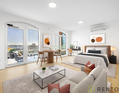 210 Greenpoint Avenue - Photo Thumbnail 2