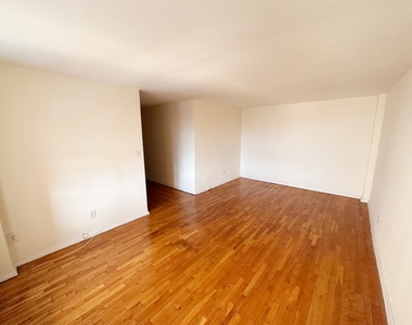 9602 4th Avenue - Photo Thumbnail 1