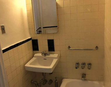 83-43 118th Street - Photo Thumbnail 8
