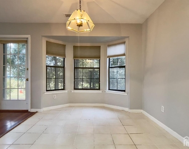 116 Longfield Court - Photo Thumbnail 8