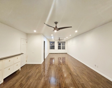 7104 Narrows Avenue - Photo Thumbnail 1