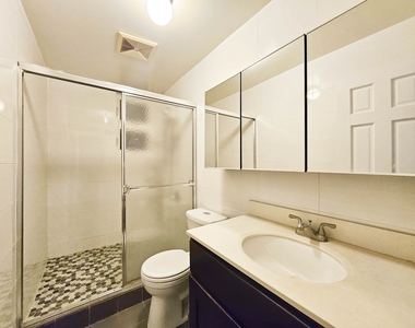 7104 Narrows Avenue - Photo Thumbnail 6