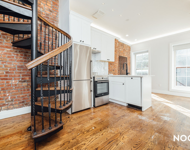 43 Columbia Place - Photo Thumbnail 8