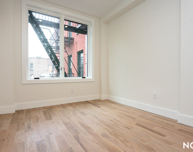 123 Park Avenue - Photo Thumbnail 5