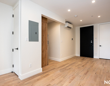 123 Park Avenue - Photo Thumbnail 11