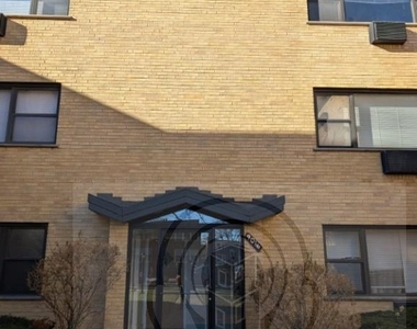 9016 Lamon Avenue - Photo Thumbnail 14