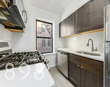 35-05 94th Street - Photo Thumbnail 2