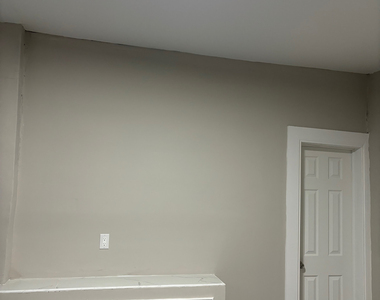 67-28 78th Street - Photo Thumbnail 6