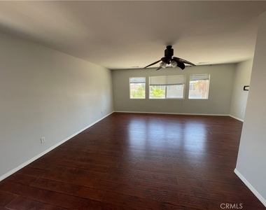 37222 Camden Dr - Photo Thumbnail 19