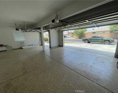 37222 Camden Dr - Photo Thumbnail 9