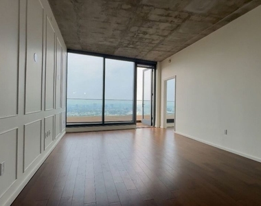8500 W Sunset - Photo Thumbnail 4