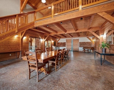 220 Hans Place - Photo Thumbnail 45
