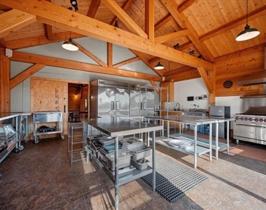 220 Hans Place - Photo Thumbnail 51
