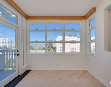 3002 3rd Street - Photo Thumbnail 9