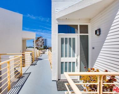 3002 3rd Street - Photo Thumbnail 32
