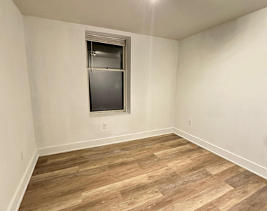 40 River Street - Photo Thumbnail 9