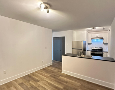 40 River Street - Photo Thumbnail 3