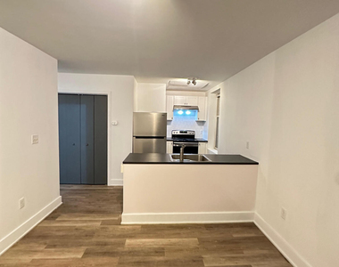 40 River Street - Photo Thumbnail 1