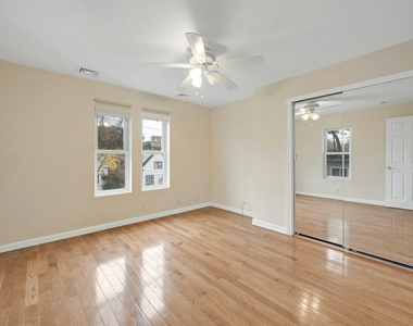 60 Wallace Street - Photo Thumbnail 10