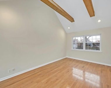 60 Wallace Street - Photo Thumbnail 5