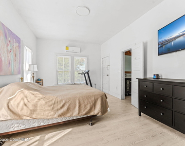 1365 Pineapple Avenue - Photo Thumbnail 18