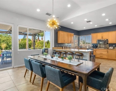 44260 Via Coronado - Photo Thumbnail 13
