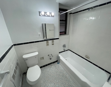 65-65 Booth Street - Photo Thumbnail 12