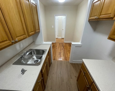 65-65 Booth Street - Photo Thumbnail 5