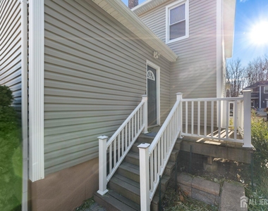 20 Rose Street - Photo Thumbnail 16