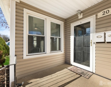 20 Rose Street - Photo Thumbnail 1