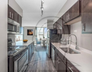 5600 N Sheridan Rd. - Photo Thumbnail 7