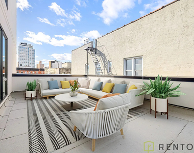 272 South 1st Street - Photo Thumbnail 5