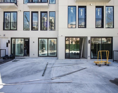 Winthrop Street - Photo Thumbnail 11