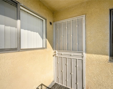 208 E Chevy Chase Drive - Photo Thumbnail 1