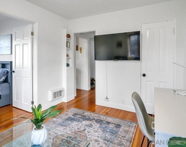 1315 Cave St - Photo Thumbnail 7