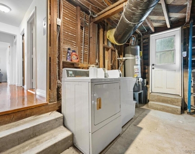 1315 Cave St - Photo Thumbnail 25