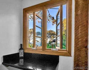 1315 Cave St - Photo Thumbnail 20