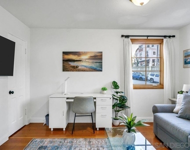 1315 Cave St - Photo Thumbnail 8