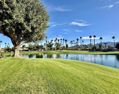 359 Villena Way - Photo Thumbnail 8