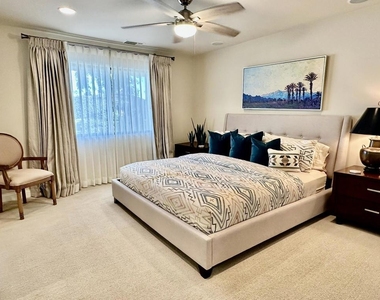 359 Villena Way - Photo Thumbnail 19