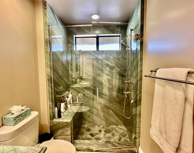 359 Villena Way - Photo Thumbnail 21
